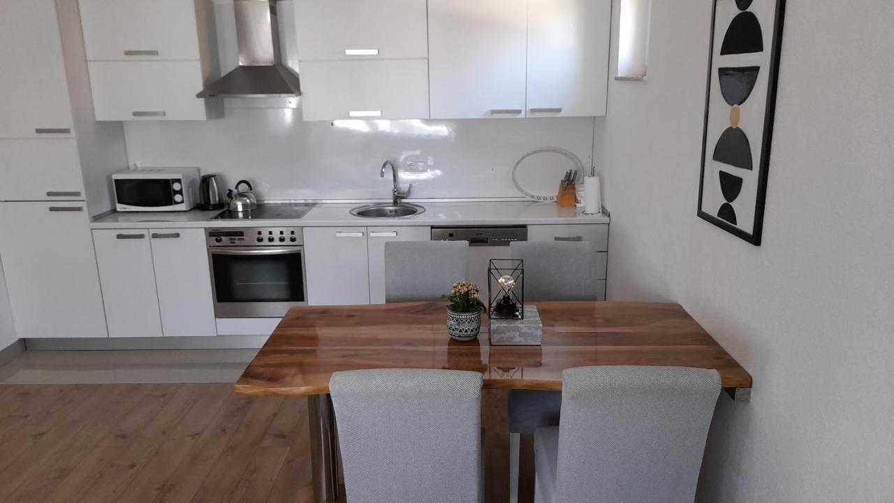 Elite Apartment Jasmina Bihac Bagian luar foto